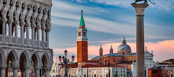 Здание 450м² в Венеция, Италия № 326043 17