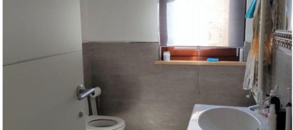 3 rooms Apartment in Tortoreto, Italy No. 94947 14