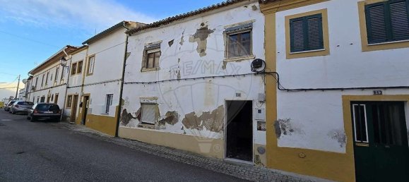 3 bedrooms House in Alter do Chao, Portugal No. 25352 3