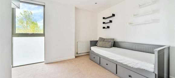 2 bedrooms Apartment in London, United Kingdom No. 3521 17
