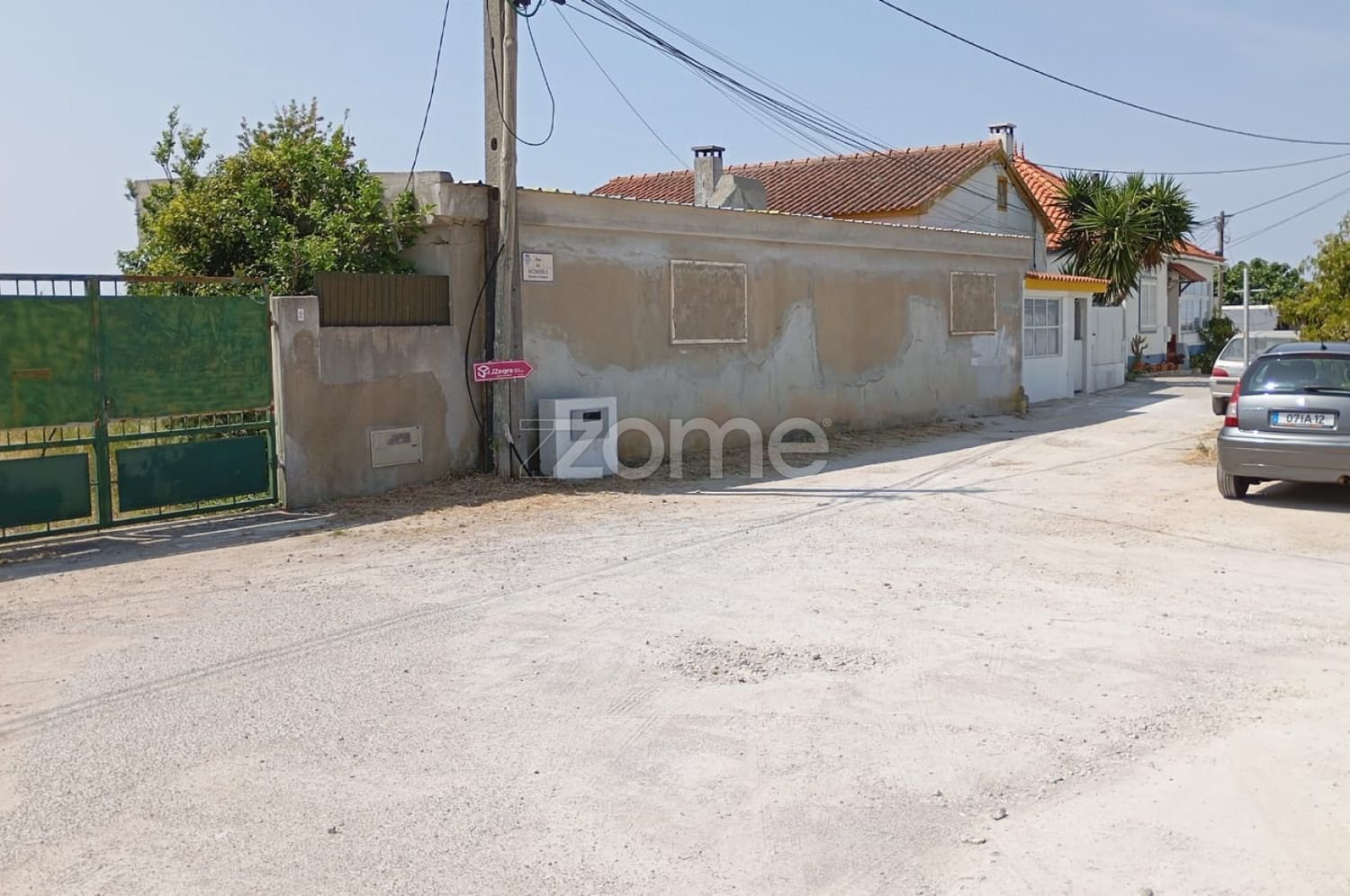  Land in Sesimbra, Portugal No. 203594