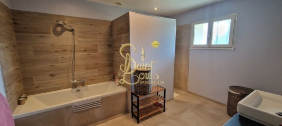 Casa de 5 dormitorios en Avoine, France No. 267247 10