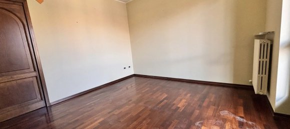 Дом с 5 спальнями в Бейнетте, Италия № 310983 30