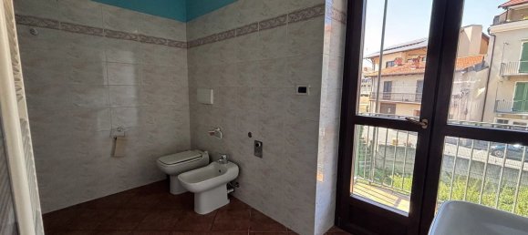 Дом с 5 спальнями в Бейнетте, Италия № 310983 10