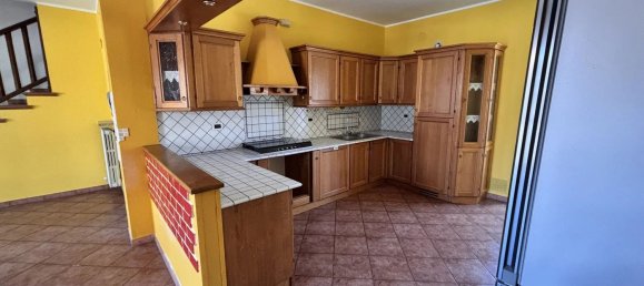 Дом с 5 спальнями в Бейнетте, Италия № 310983 4