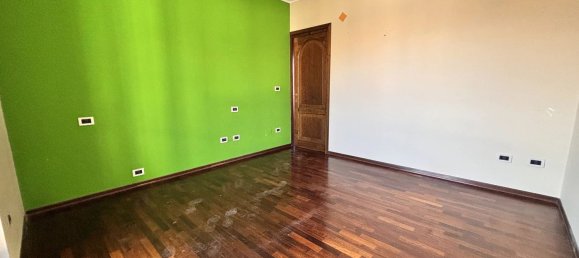 Дом с 5 спальнями в Бейнетте, Италия № 310983 16