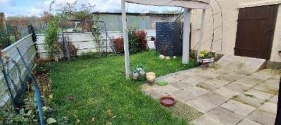 3 bedrooms House in Chartres, France No. 240045 5