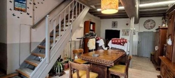 3 bedrooms House in Chartres, France No. 240045 6