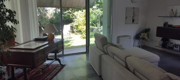 4 bedrooms Villa in Carrara, Italy No. 45807 5
