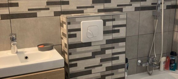 Studio in Aix-en-Provence, France No. 331487 3