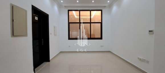 5 Schlafzimmer Villa in Khalifa City, UAE, Nr. 25284 11