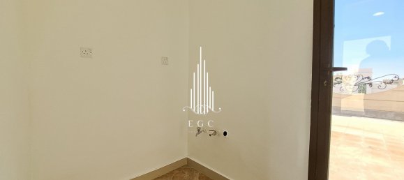 5 Schlafzimmer Villa in Khalifa City, UAE, Nr. 25284 21