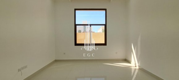 5 Schlafzimmer Villa in Khalifa City, UAE, Nr. 25284 16