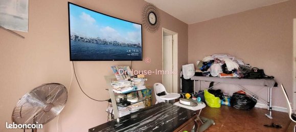 1 bedroom Apartment in Aulnay-sous-Bois, France No. 328579 5