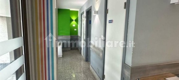 1-Zimmer Gewerbliche Immobilie in Naples, Italy, Nr. 250834 14