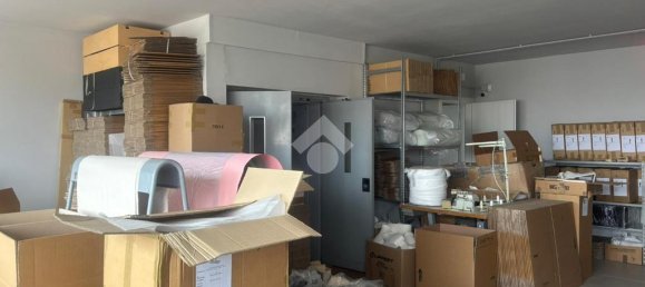 6غرفة مستودع في Scandicci, Italy رقم 287979 30