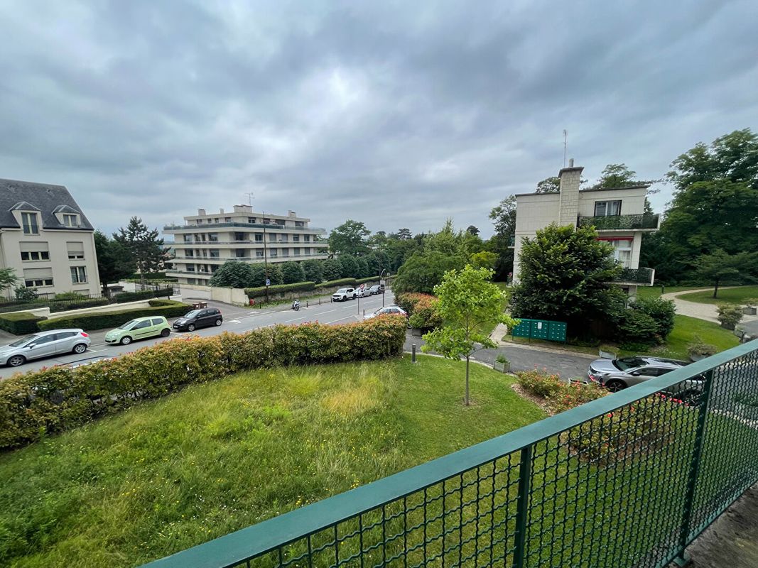 2 Schlafzimmer Wohnung in Versailles, France, Nr. 177749