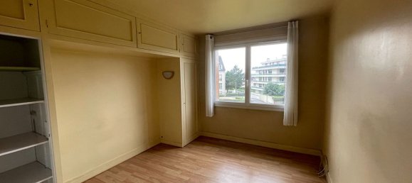 2 Schlafzimmer Wohnung in Versailles, France, Nr. 177749 3