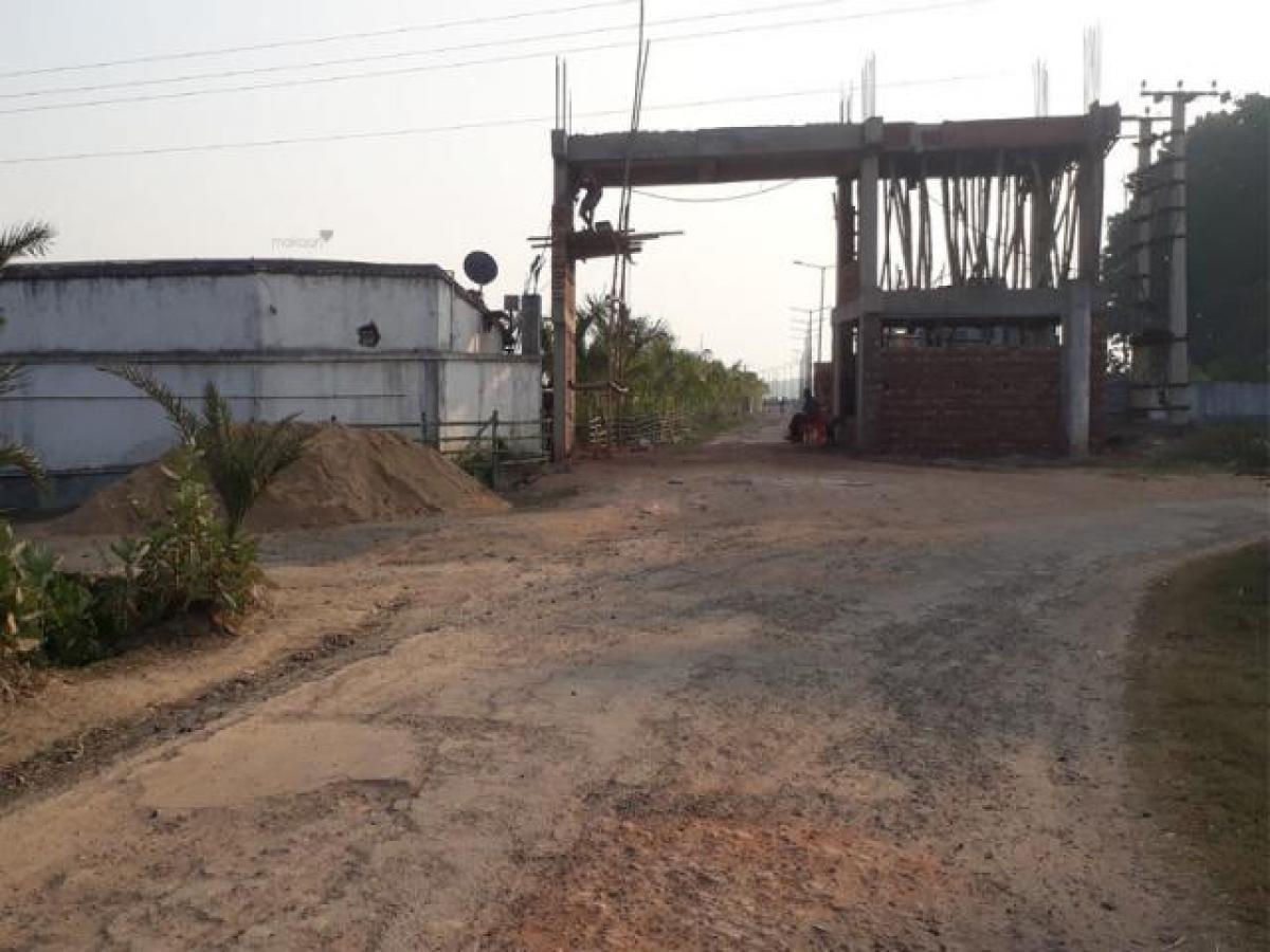  Land in Kolkata, India No. 34462