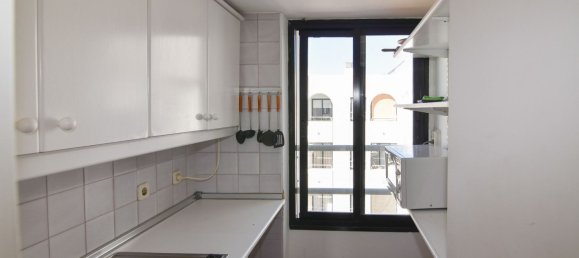 1 bedroom Apartment in Cadiz, Spain No. 170693 7
