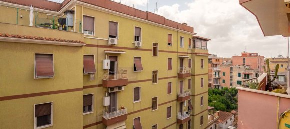 Studio in Rome, Italy No. 261531 6