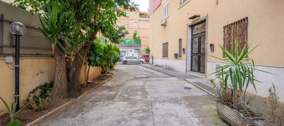 Studio in Rome, Italy No. 261531 18