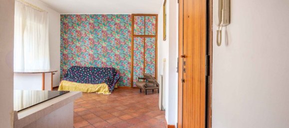 Studio in Rome, Italy No. 261531 13