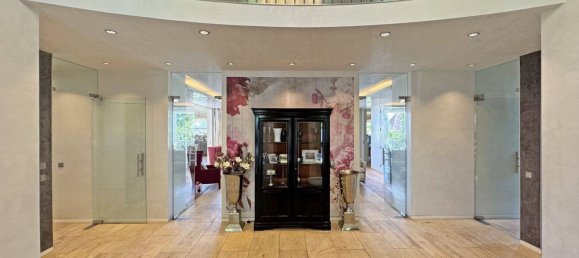 12-Zimmer Villa in Coburg, Germany, Nr. 222346 4