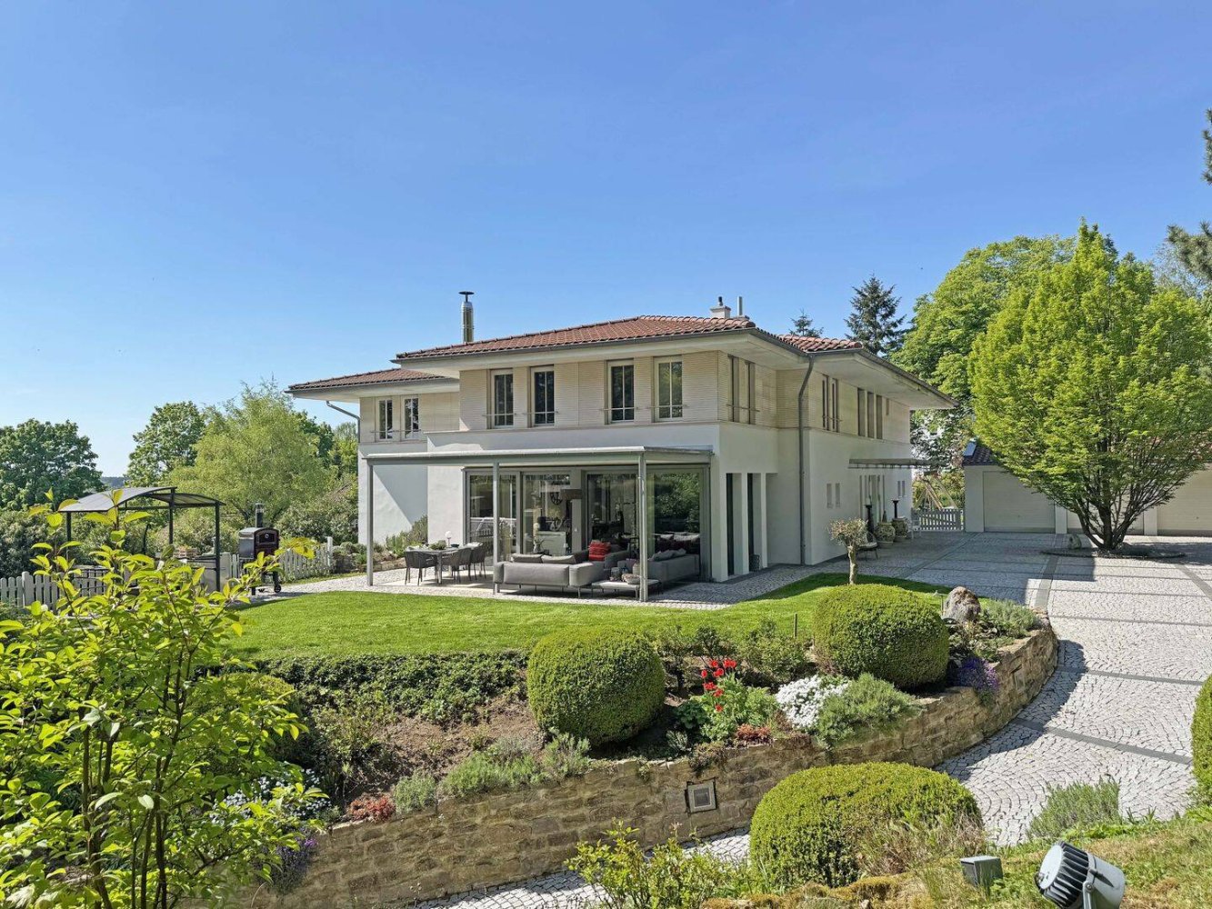 12-Zimmer Villa in Coburg, Germany, Nr. 222346