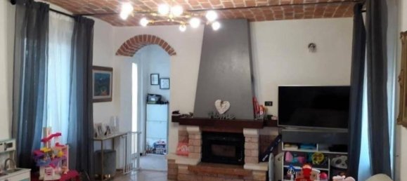 4غرفة فيلا في Alessandria, Italy رقم 164442 41