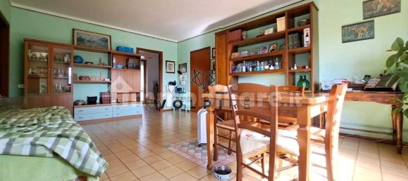 3 bedrooms Apartment in Spoleto, Italy No. 353553 2