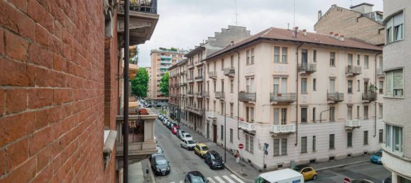 2 bedrooms Apartment in Turin, Italy No. 264126 26