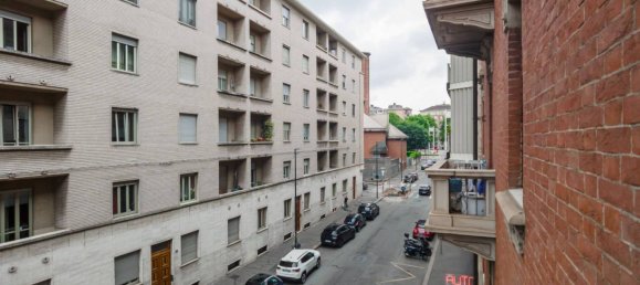 2 bedrooms Apartment in Turin, Italy No. 264126 27