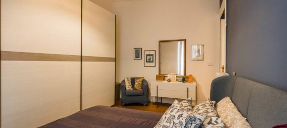 2 bedrooms Apartment in Turin, Italy No. 264126 9