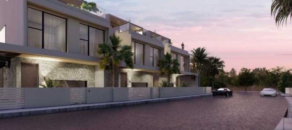 4 Schlafzimmer Haus in Germasogeia, Cyprus, Nr. 7108 5