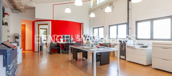 6 rooms Commercial property in Rome, Italy No. 297777 9