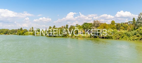 6 rooms Commercial property in Rome, Italy No. 297777 17