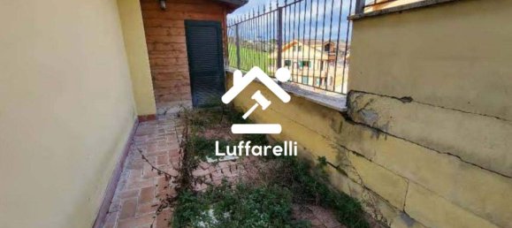 1 Schlafzimmer Haus in Guidonia Montecelio, Italy, Nr. 99389 9