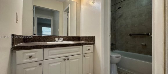 1 Schlafzimmer Gewerbliche Immobilien in Miami, USA, Nr. 615675 8