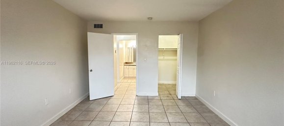 1 Schlafzimmer Gewerbliche Immobilien in Miami, USA, Nr. 615675 4