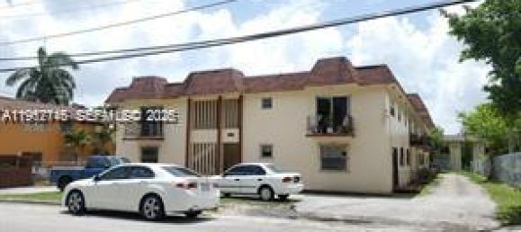 1 Schlafzimmer Gewerbliche Immobilien in Miami, USA, Nr. 615675 17