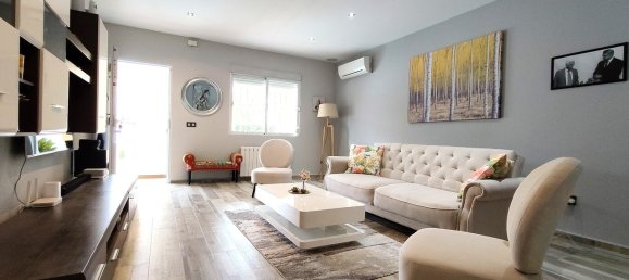 3 bedrooms Villa in San Miguel de Salinas, Spain No. 11227 8