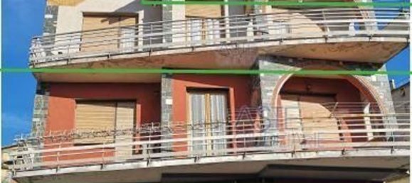 Apartamento de 5 habitaciónes en Uscio, Italy No. 187046 10