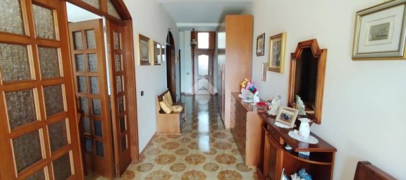 Casa de 5 dormitorios en San Vittore del Lazio, Italy No. 229099 14