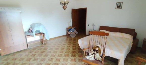 Casa de 5 dormitorios en San Vittore del Lazio, Italy No. 229099 23
