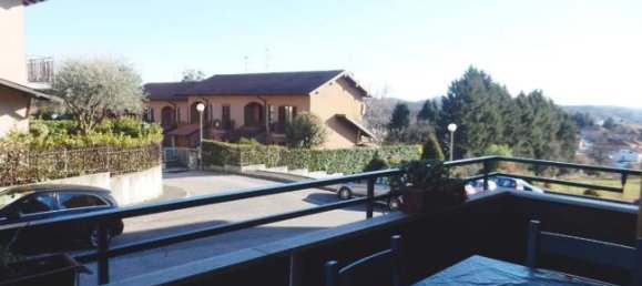 3-Zimmer Wohnung in Cocquio-Trevisago, Italy, Nr. 253067 7