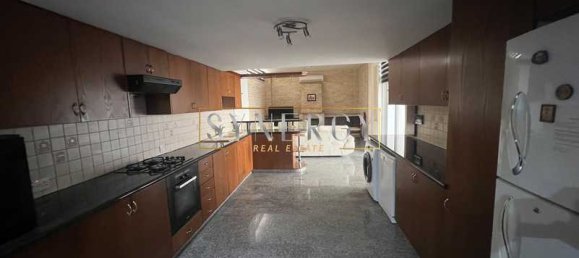 4 bedrooms Commercial property in Nicosia, Cyprus No. 18754 5