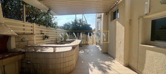 4 bedrooms Commercial property in Nicosia, Cyprus No. 18754 2