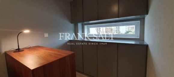 3 غرف نوم شقة في Sliema, Malta رقم 7860 35