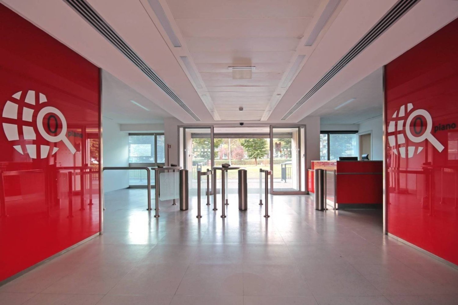 5 rooms Office in Milan, Italy No. 355711